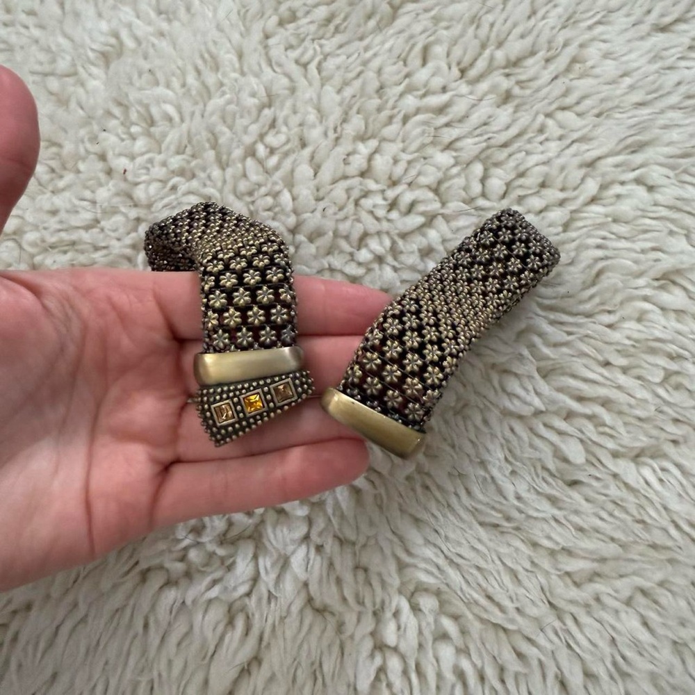 Vintage-Inspired Gold Beaded Choker Necklace - Picture 4 of 7